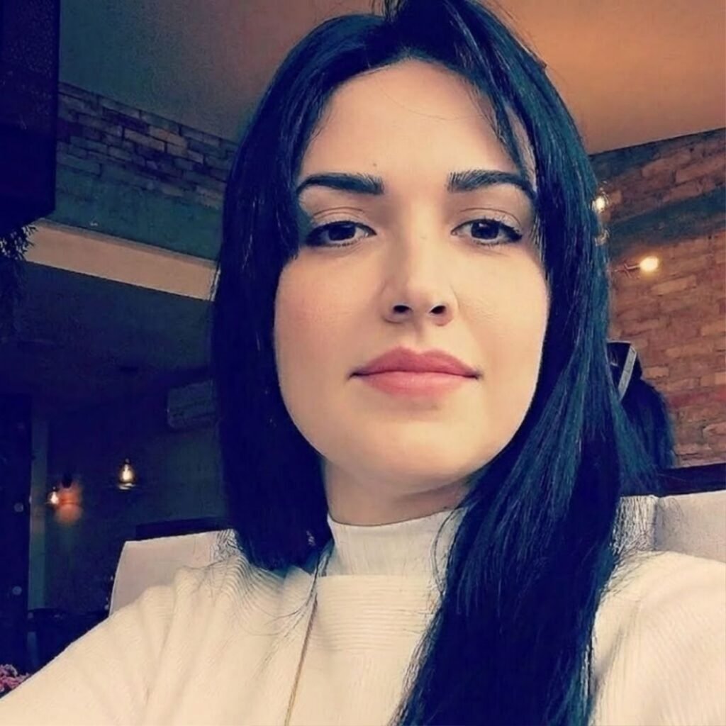 Dra. Juliana Sbicigo