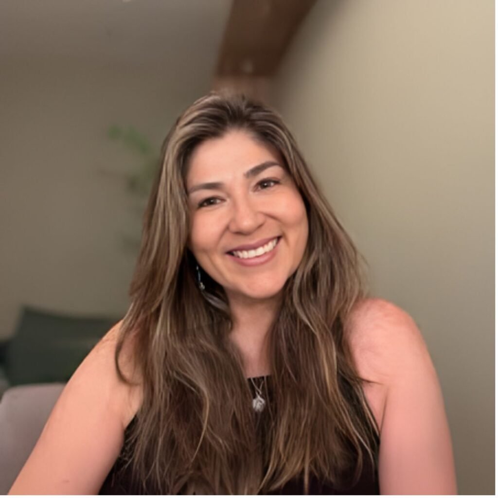 Ma. Lucianne Valdívia